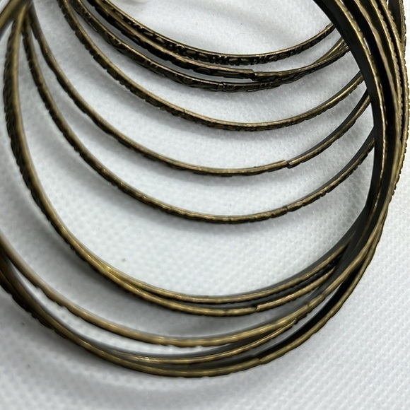 Womens Gold and Sliver Tone Stack Bangle Bracelets - Picture 4 of 16